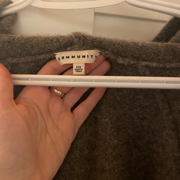 Aritzia Community Long Grey Wool Cardigan - Picture 4 of 7